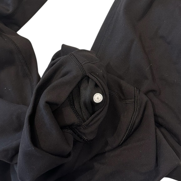 Lululemon Wake Forest University Black Leggings size 4 - Picture 6 of 6